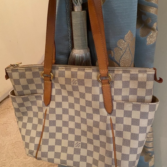 Louis Vuitton Damier Azur Totally PM Brown Shoulder Handbag